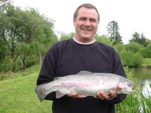 Gary with a quality 5lb Rainbow
