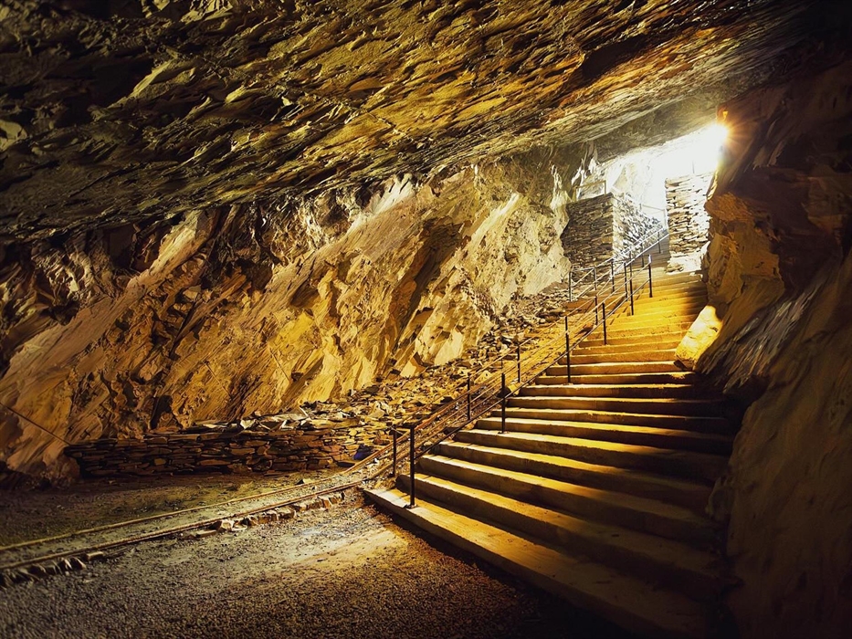 Llanfair Slate Caverns & Farm Park