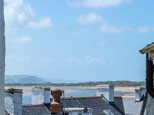Chatts Cottage Views from the Balcony and Bedroom