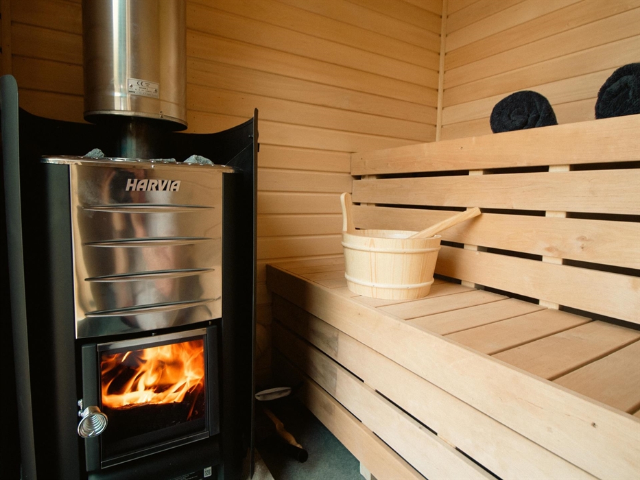 Full instructions and guide to using the wood fired sauna.