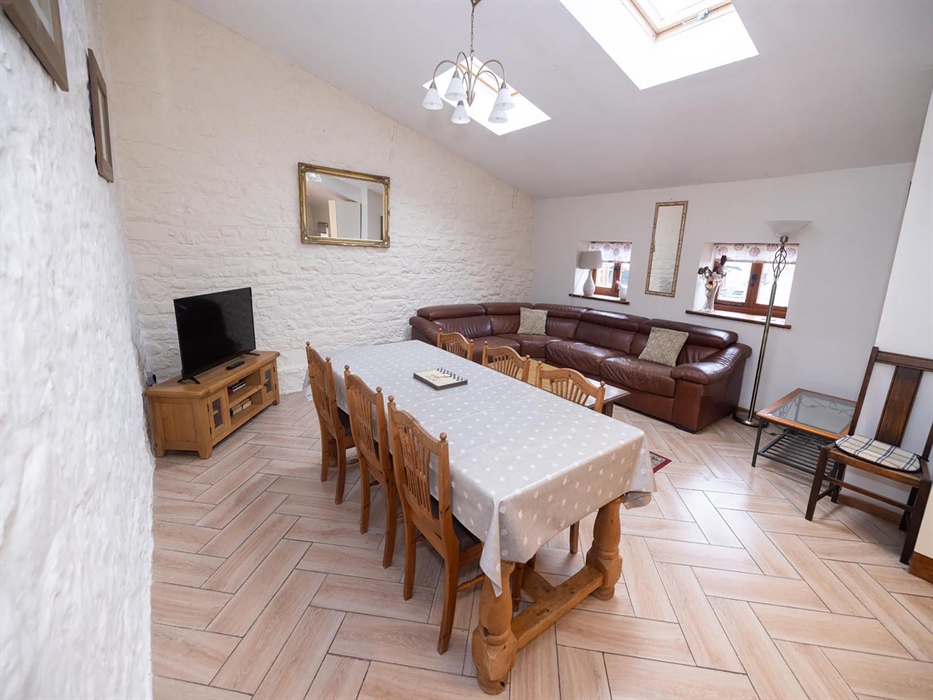 The Stables, kitchen and living space