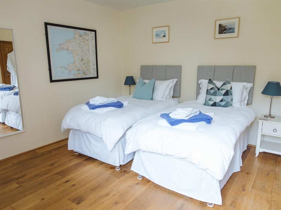 The second bedroom guest preference- twin beds