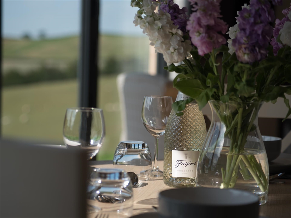 Exquisite attention to detail throughout