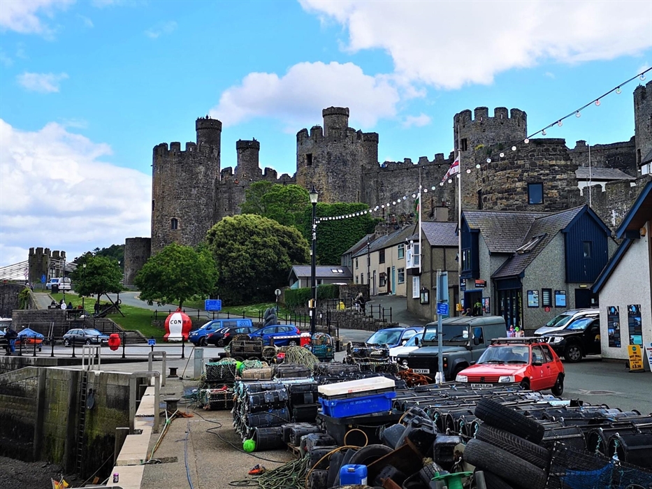 Castell Conwy (Conwy Castle) and quay