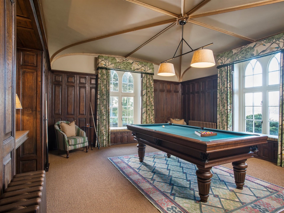Glandyfi Castle Pool Room