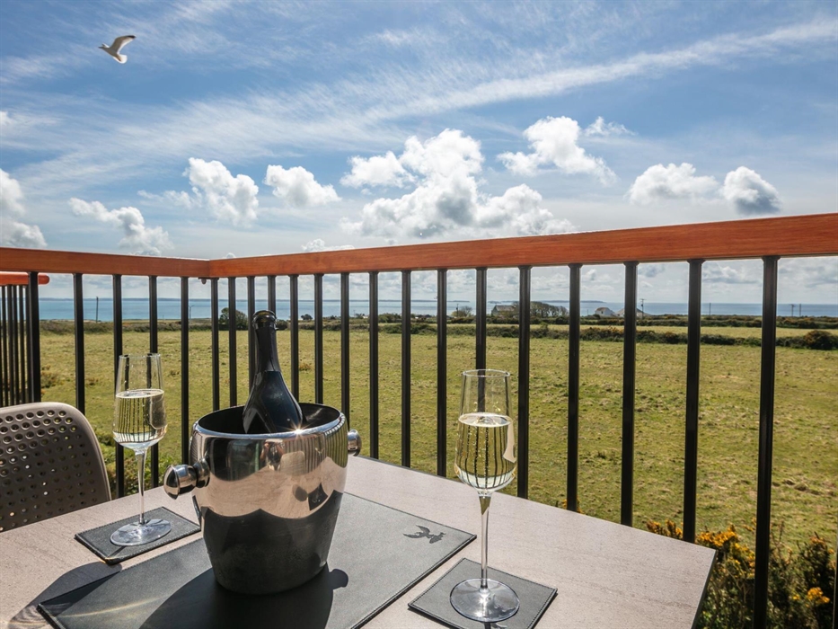 Oriel Indulgent 183 Bedroom, Step Out Terrace, View, Twr y Felin Hotel