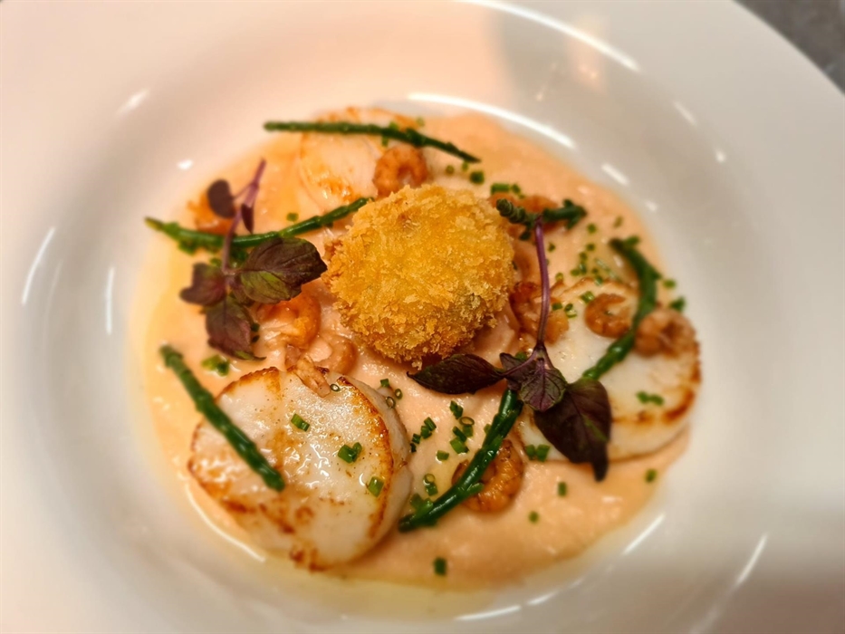 Our chefs change menus daily serving the best of seasonal local ingredients.