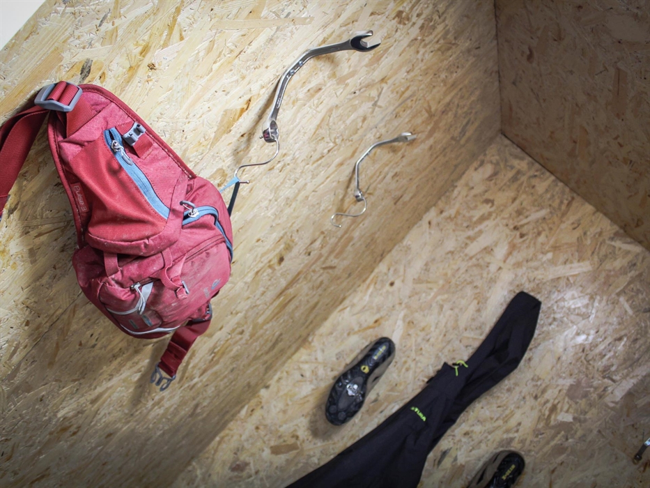 Drying room at Glandwr House, Rhayader with an internal bike store and wash room