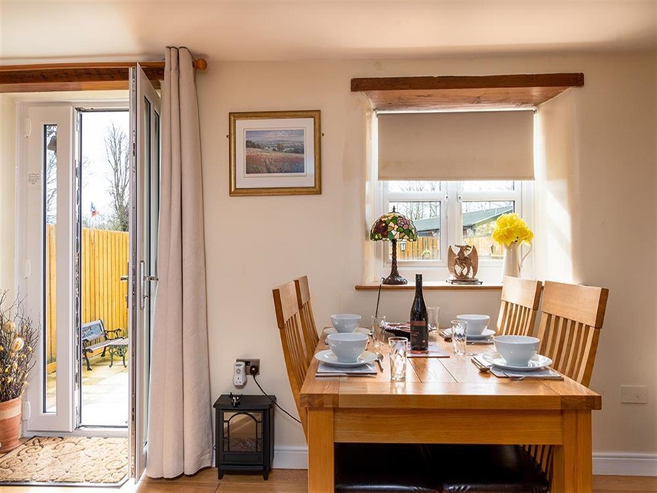 Tregarnedd_Cottage_026