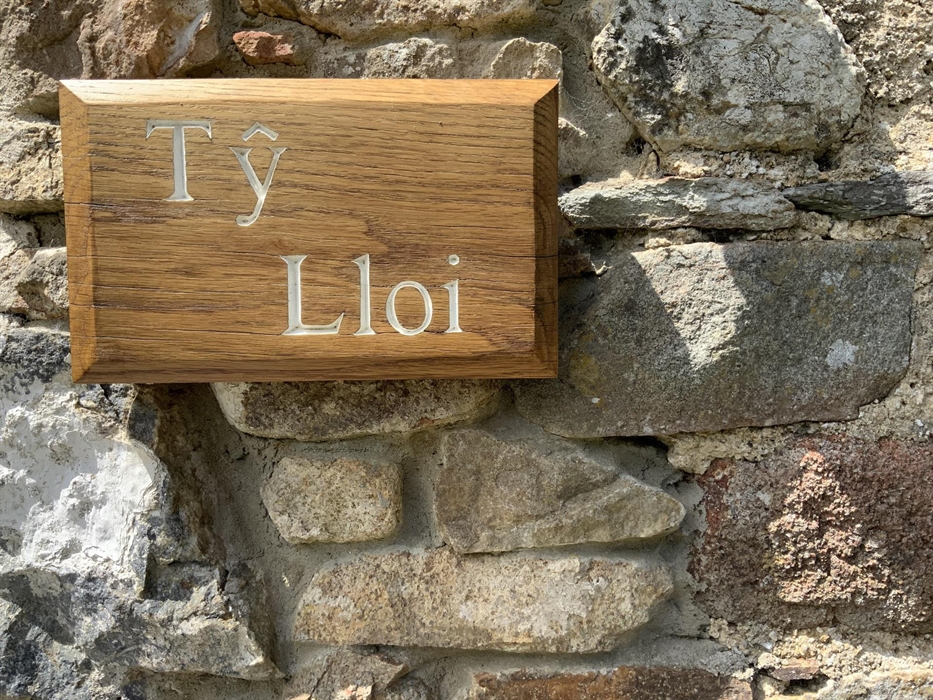 Ty Lloi - House name