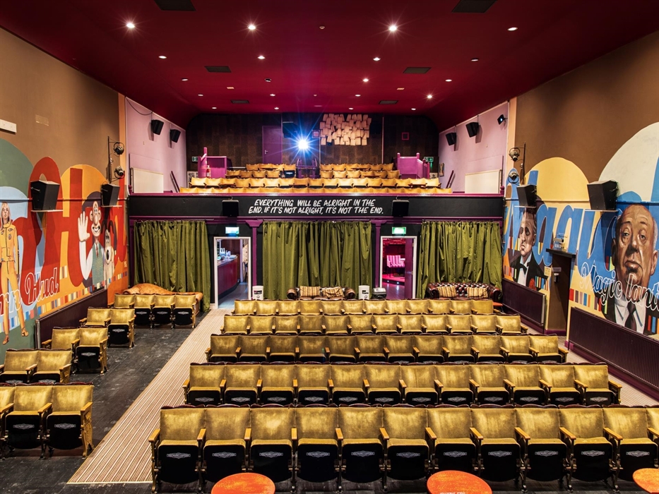 Magic Lantern Cinema