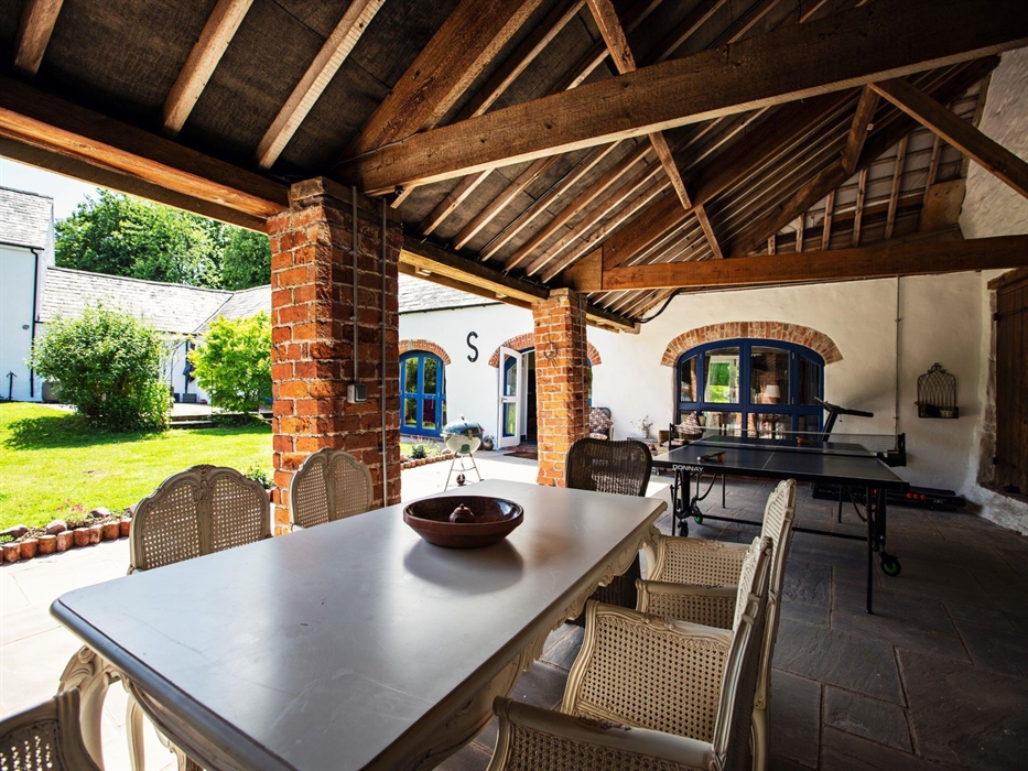 The Captains Cave (Games Barn)