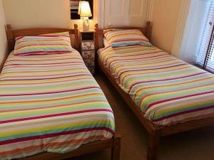 Aelfor 2 Twin Bedroom