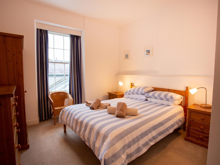 First Floor King Size bedroom