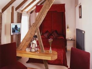 The Bull - Beaumaris