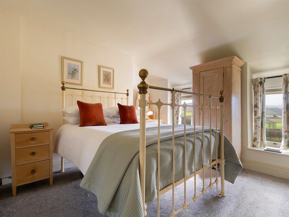 No 2 Siloam Master Bedroom