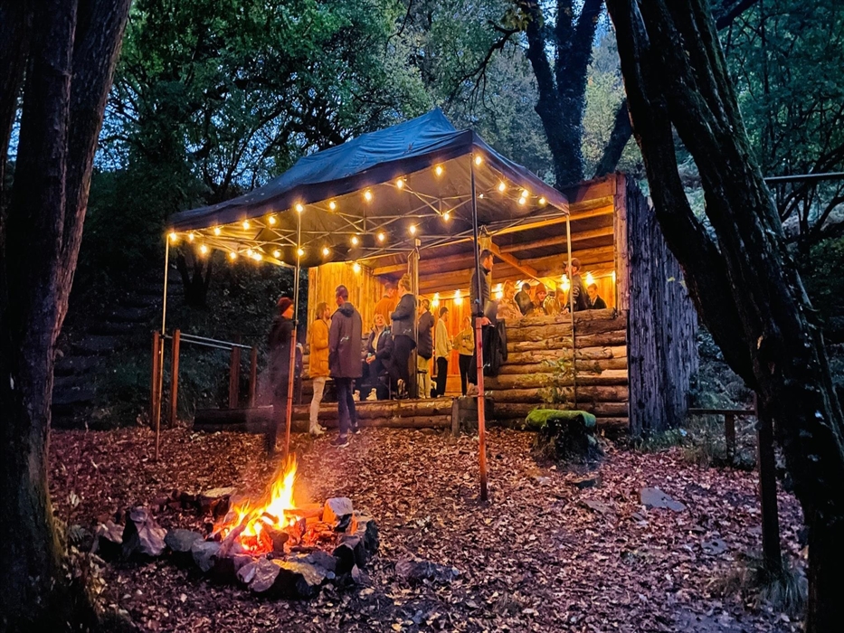 Secluded woodland log cabin for relaxing as a team, sharing a glass of bubbly and toasting marshmallows. There is no better way to wrap up a day spent