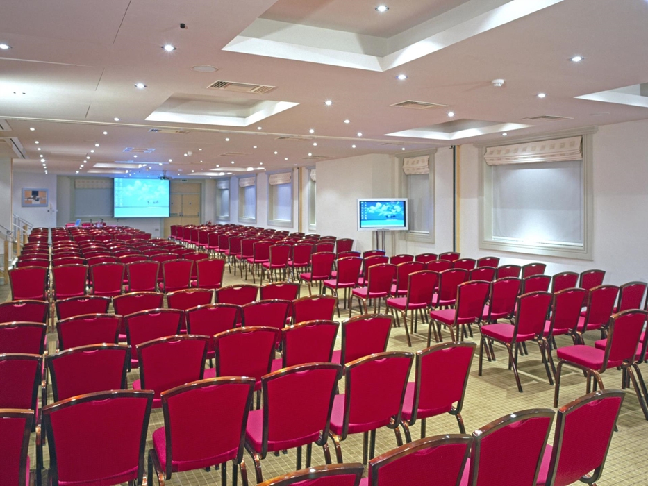 David Spencer Suite - theatre