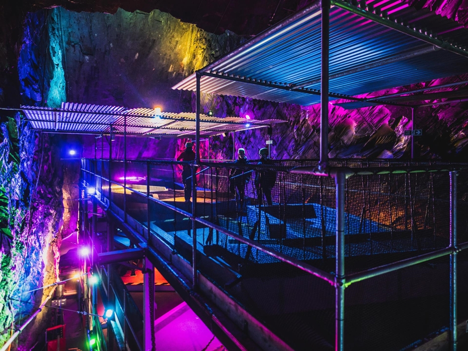 Underground Adventure Golf