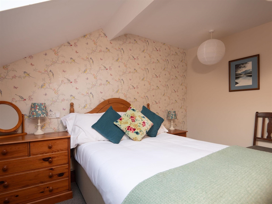 Double bedroom, Mawddach Estuary Holiday cottage
