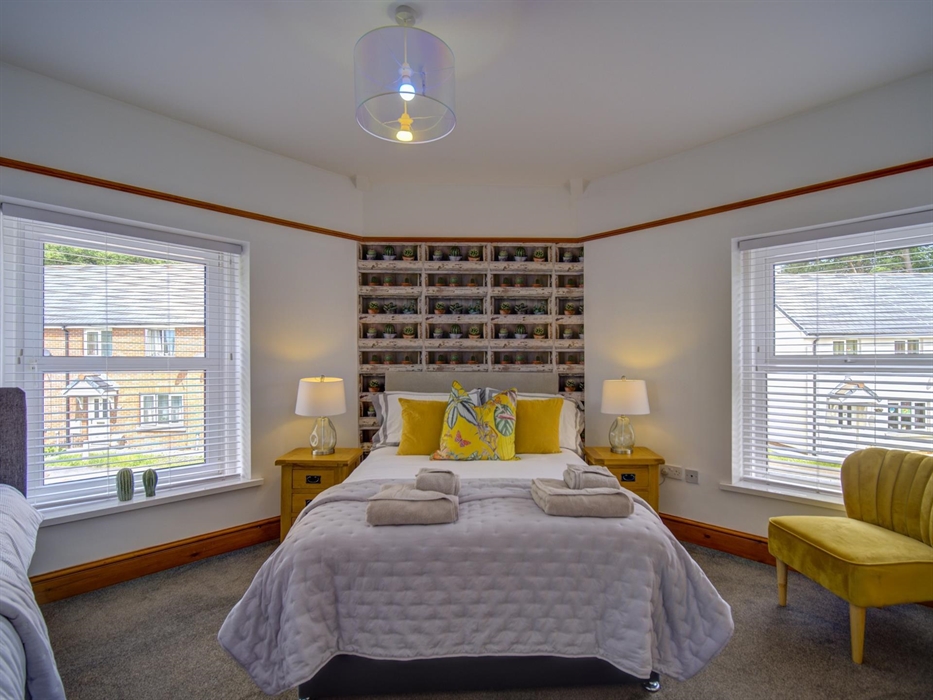 Eight Beautiful Large Bedrooms