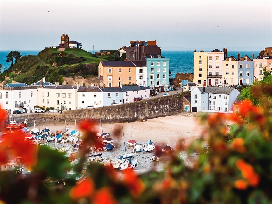 Harbour Beach Tenby