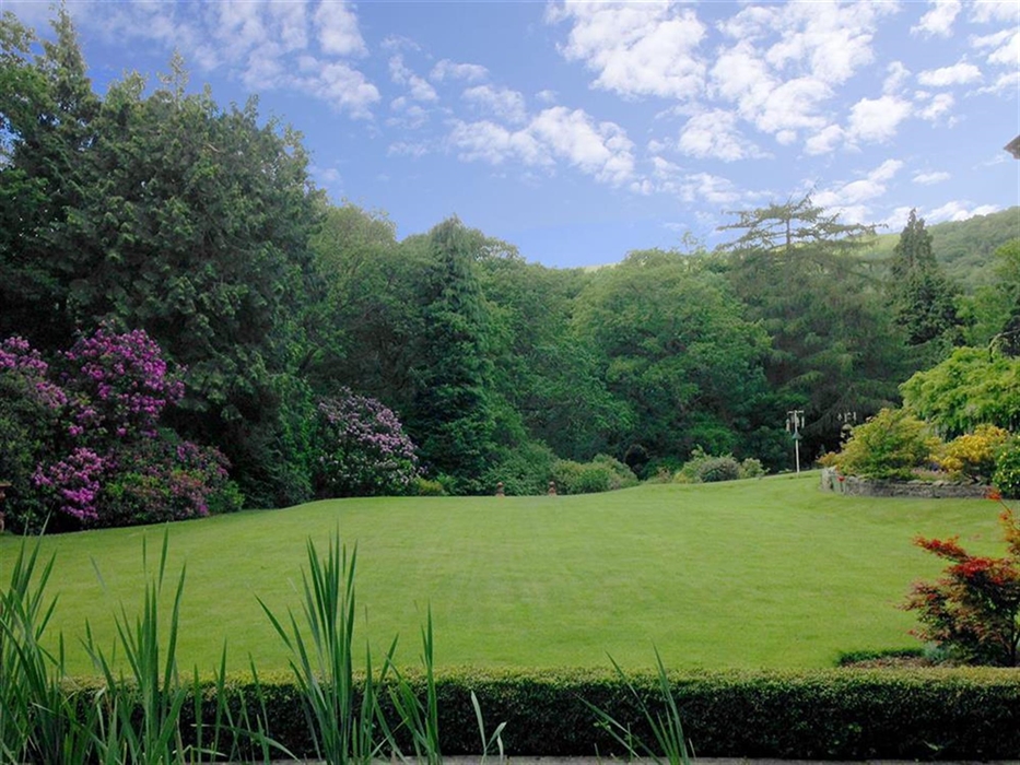 Butterfly-garden-o-ed-16