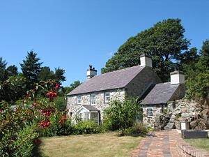 Coed y Berclas Holiday Cottage