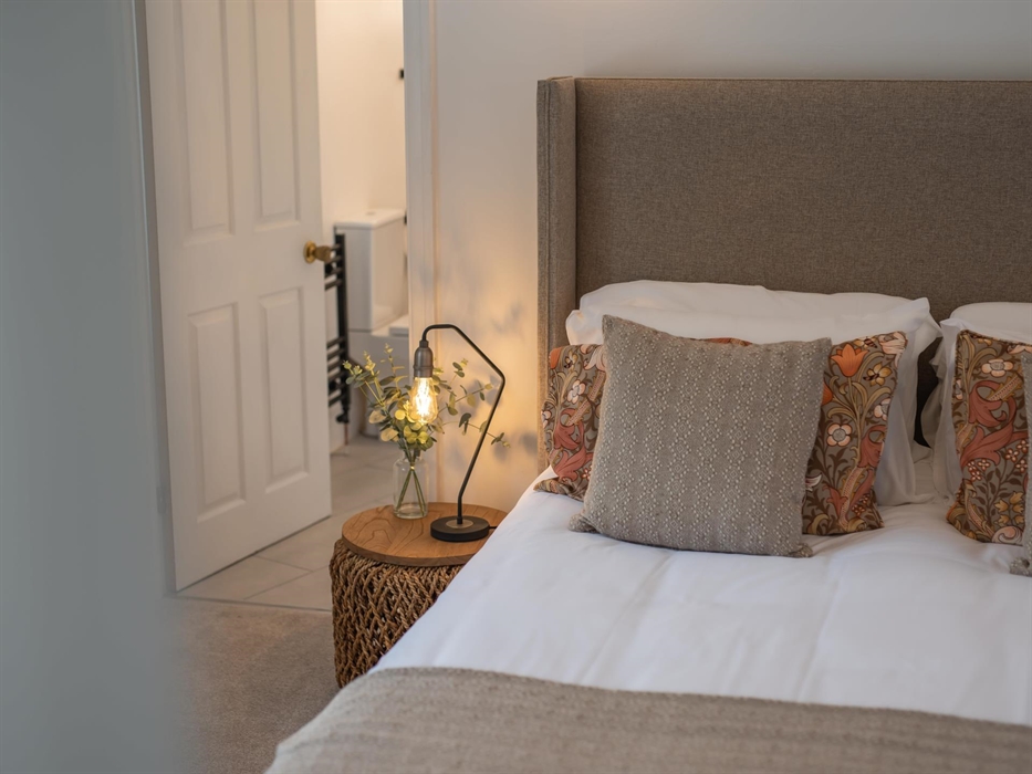 A blend of modern elegance and comfort, this bedroom provides the perfect sanctuary after a day of adventure.