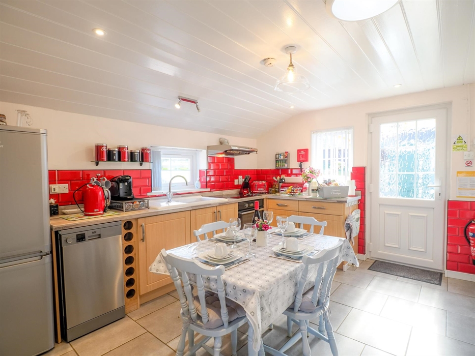 Well equiped Kitchen