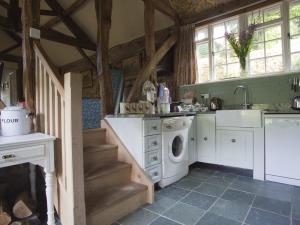 Dolgenau Hir, the barn