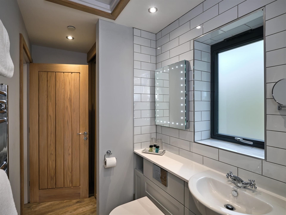 All rooms are en-suite