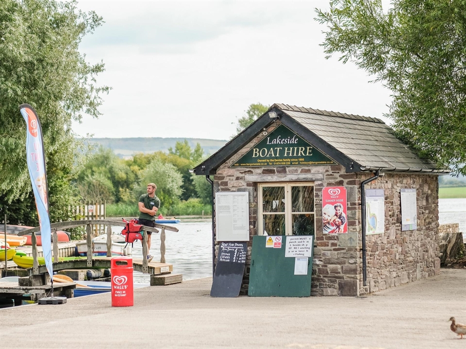Lakeside boat hire hut