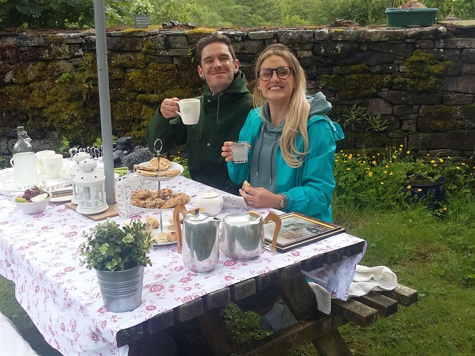 pignic walk with craig & aimee from Kingingit