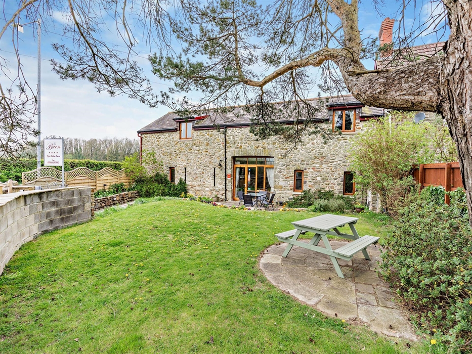 Main entrance to the Barn B&B