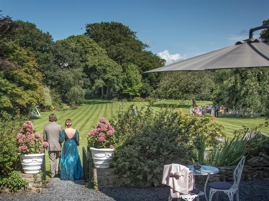 Plas Dinas Country House is a 5* country house, winner of hotel of the year 2021, 2022 and 2023