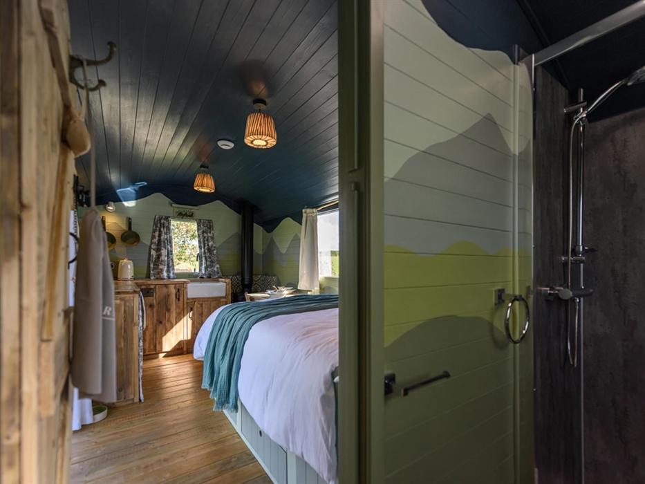 Brook Cottage Shepherd Huts - www.luxuryglampingwales.co.uk