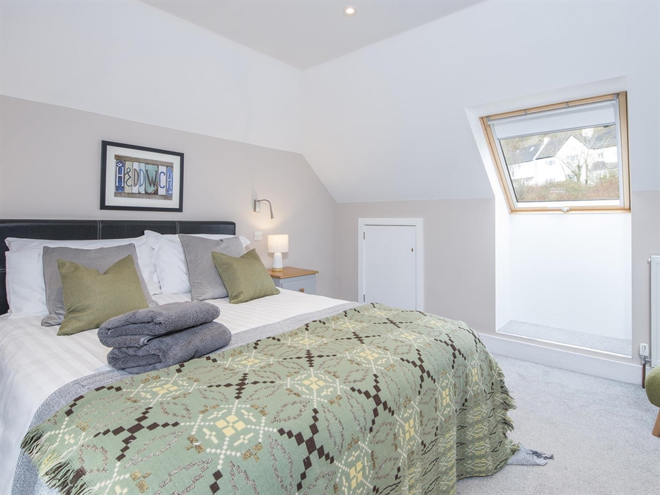 King Bedroom upstairs