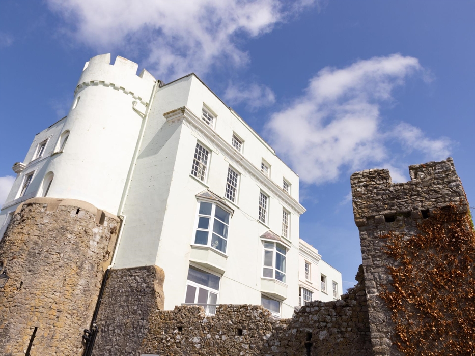 Exterior of Imperial Hotel