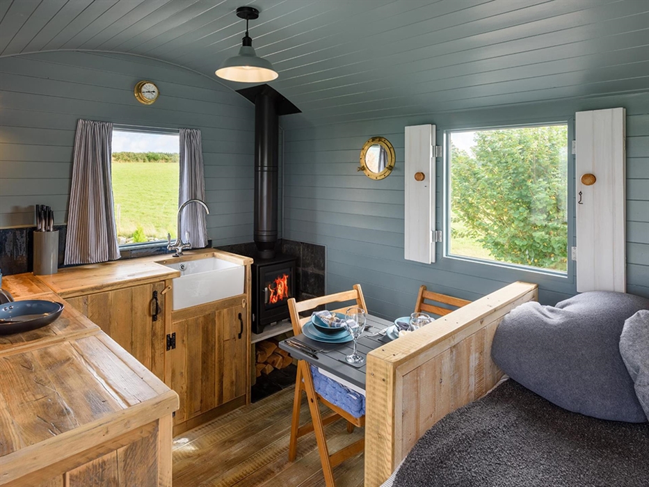 Brook Cottage Shepherd Huts - Susanna www.luxuryglampingwales.co.uk
