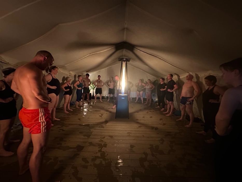 Our amazing Fire and Ice Safari Sauna, super heated 42-degree Hot Pod Room