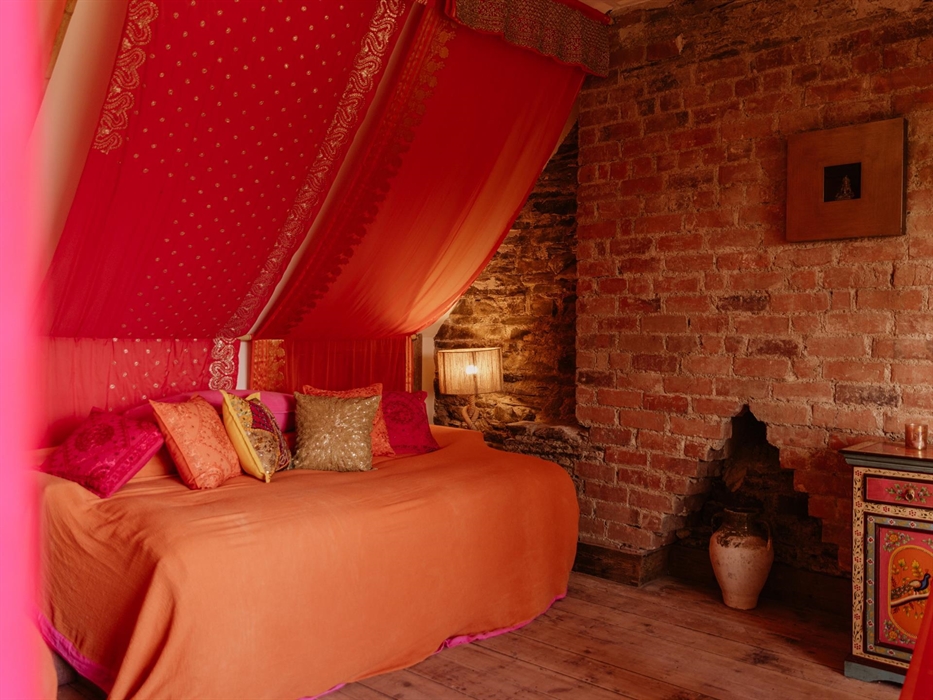 The Mystic’s furnishings have been hand-sewn using a collection of decadent Indian saris, drawing attention to the changing tones throughout the day i