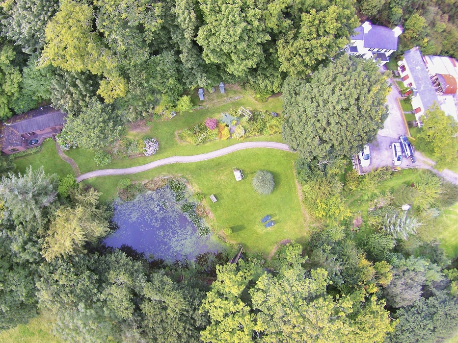 Wig farm is an idyllic Welsh smallholding set within its own 16 acres. Nestled in a peaceful valley just 2 miles from Llangrannog.