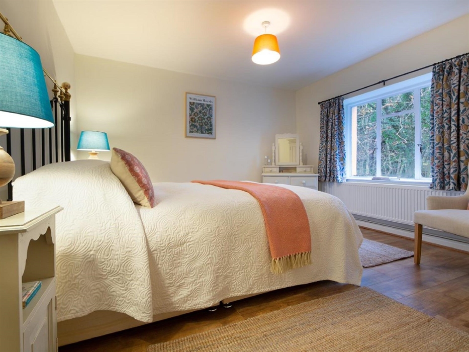 Little Milford Lodge Double Bedroom