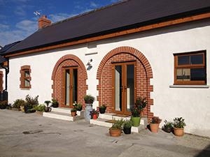 Bronhaul Farm Cottages