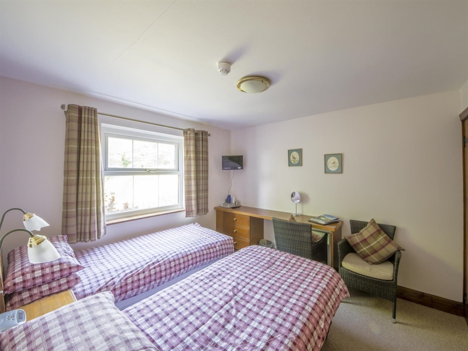 Room 3 - Twin Bedded Room