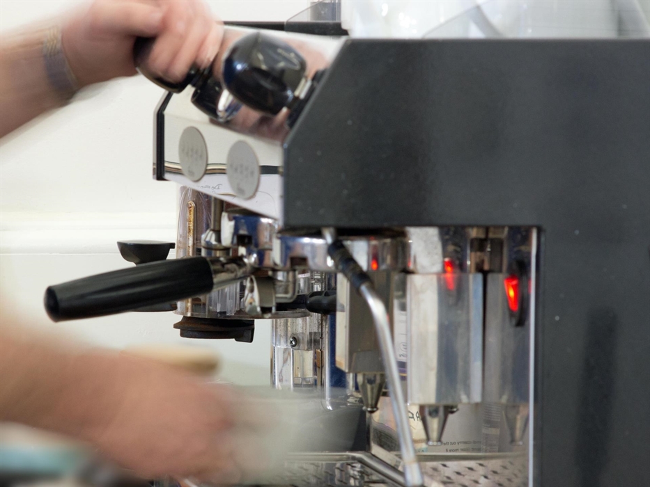 Expect a warm welcome from our enthusiastic and knowledgeable volunteer guides and enjoy cakes and expertly made tea and coffee from our Coffee Shop.