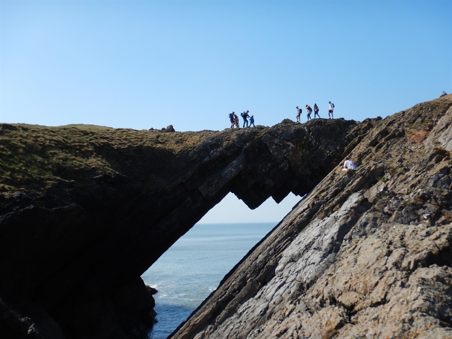 Make the crossing with us over the famous Devils Bridge of the worms head!
