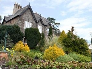 Bron Heulog Guest House