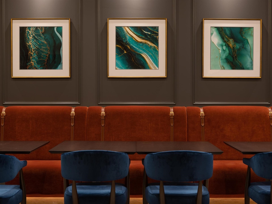 Guests upgrading to our executive rooms or suites gain access to our exclusive lounge. Enjoy all-day refreshments, seamless connectivity, and a conduc